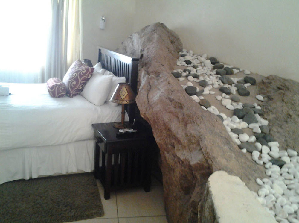 Sethule Lodge Bulawayo Εξωτερικό φωτογραφία